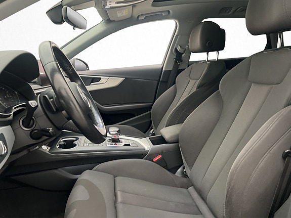 Audi A4 12 of 30