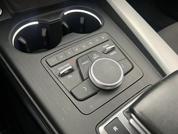 Audi A4 25 of 30