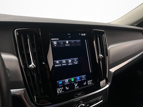 Volvo V90 17 of 30