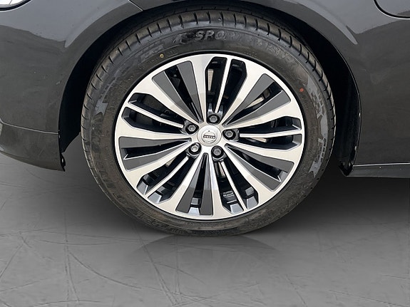 Volvo V90 29 of 30