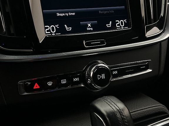Volvo V90 21 of 30