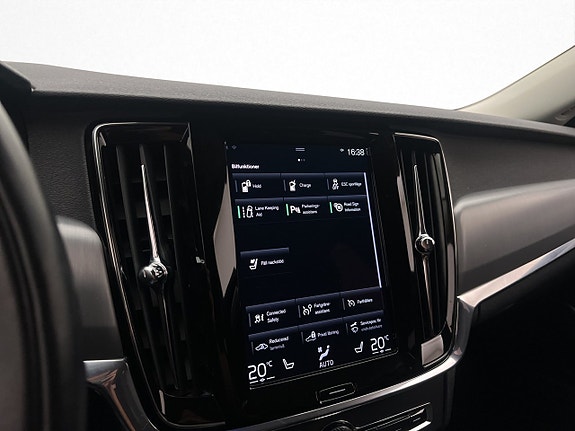 Volvo V90 18 of 30