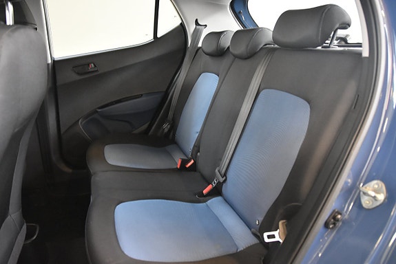 Hyundai i10 13 of 14
