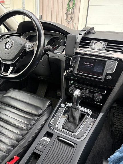 Volkswagen Passat 7 of 11