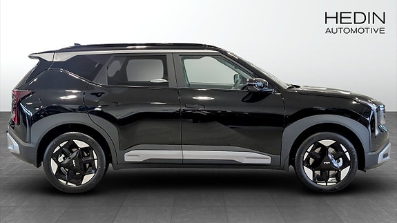 Kia Seltos 4 of 12