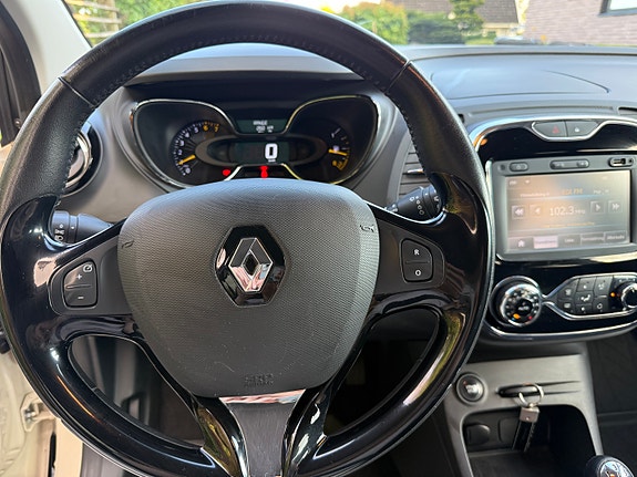 Renault Captur 16 of 20