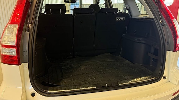 Honda CR-V 23 of 24
