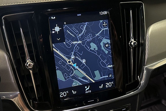 Volvo S90 17 of 26