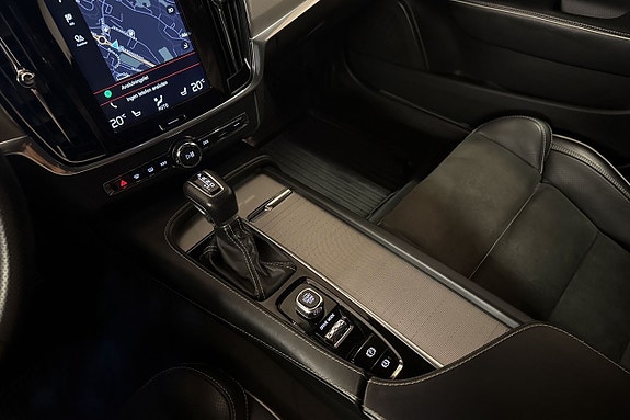 Volvo S90 20 of 26