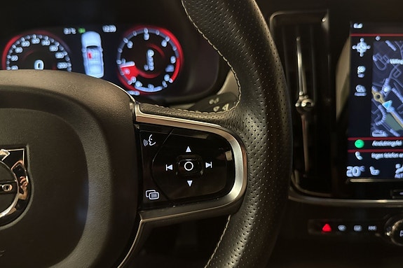Volvo S90 19 of 26