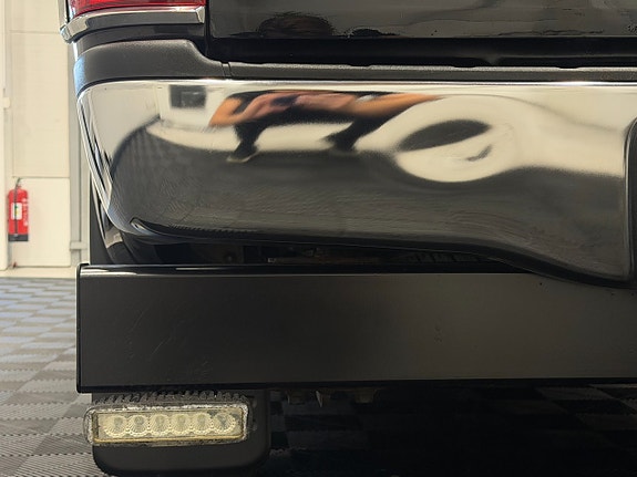 Toyota HiLux 8 of 30