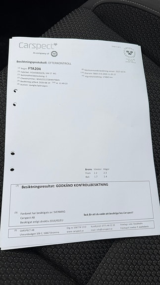 Volkswagen Touran 4 of 10