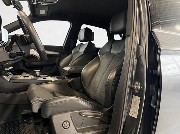 Audi Q5 7 of 18