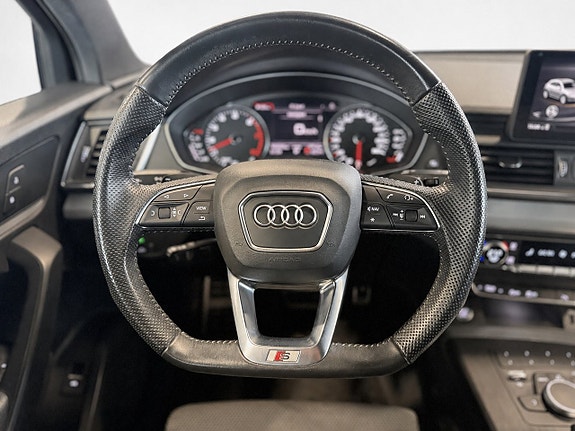 Audi Q5 18 of 18