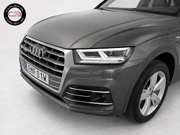 Audi Q5 12 of 18