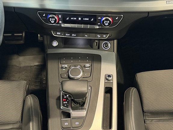 Audi Q5 14 of 18