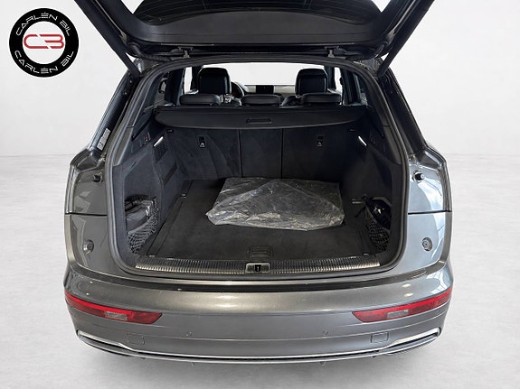 Audi Q5 10 of 18