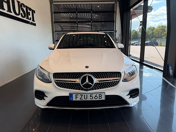 Mercedes-Benz GLC220 d 2 of 10
