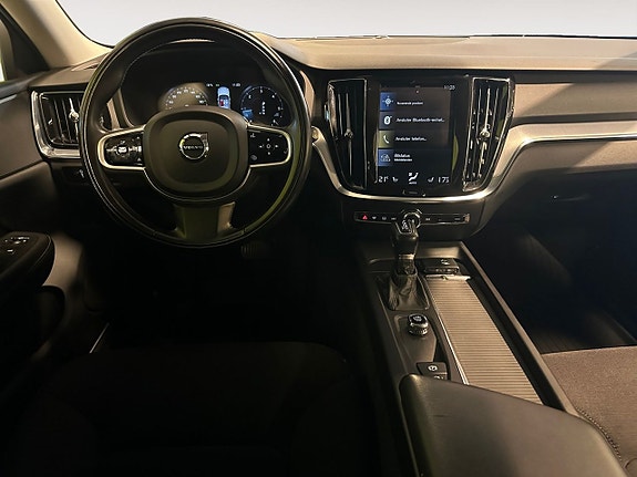 Volvo V60 10 of 19