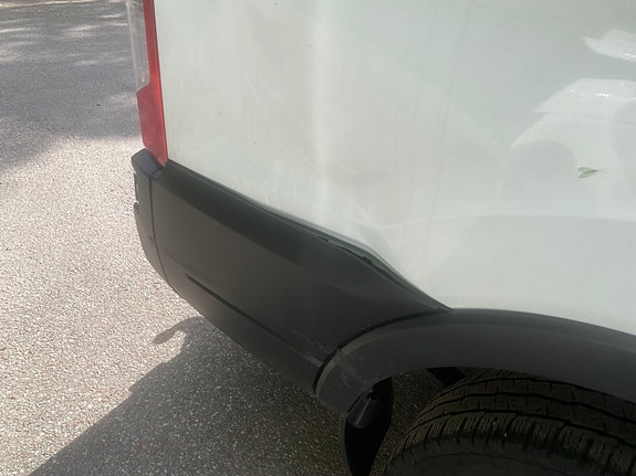 Ford Transit 3 of 5