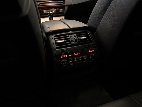 BMW M550d 26 of 29
