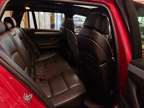 BMW M550d 10 of 29