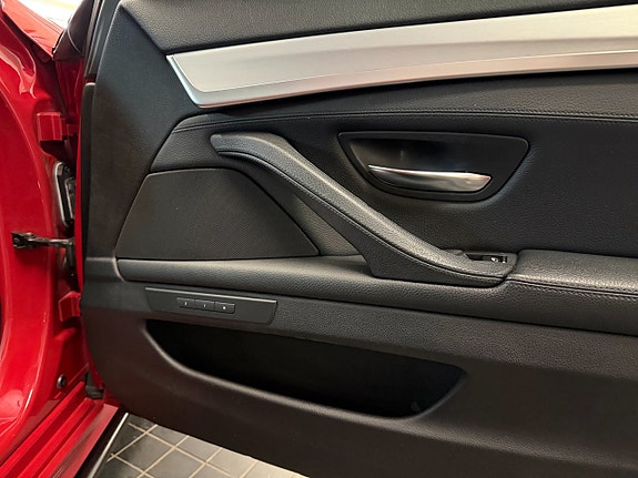 BMW M550d 21 of 29