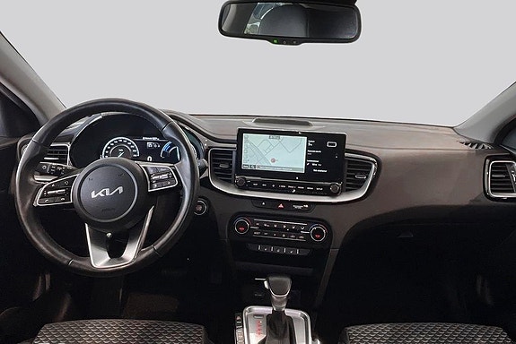 Kia XCeed 7 of 21