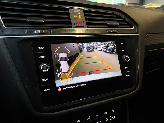 Volkswagen Tiguan Allspace 17 of 21