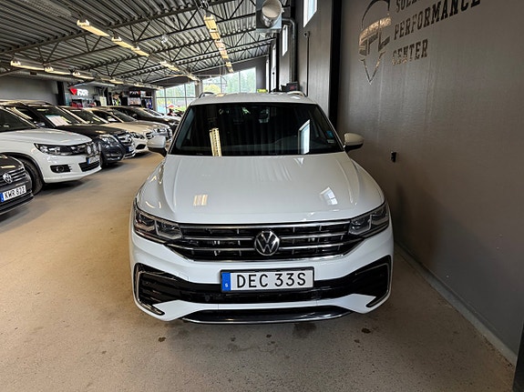 Volkswagen Tiguan Allspace 4 of 21
