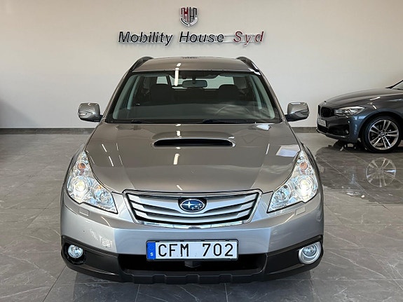 Subaru Outback 6 of 17