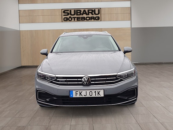 Volkswagen Passat 8 of 18