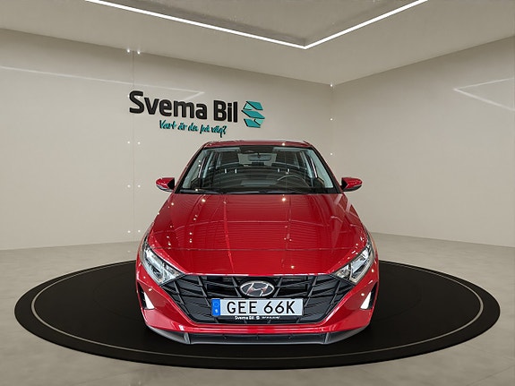 Hyundai i20 2 of 16
