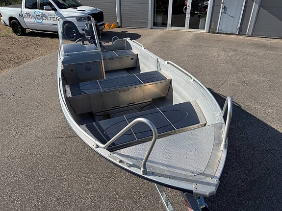 LINDER 445 MAX SPORTSMAN TOHATSU 30 HK - 2025 6 TIMMAR 9 of 10