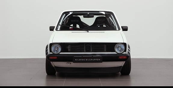 Volkswagen Golf I 2 of 7