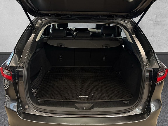 Mazda CX-60 9 of 27