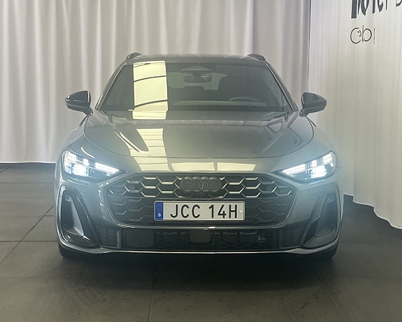 Audi A5 4 of 16