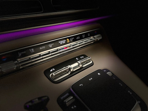 Mercedes-Benz V300 16 of 20