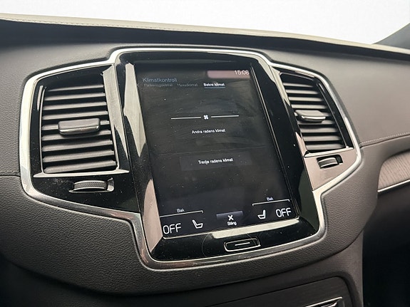Volvo XC90 29 of 30