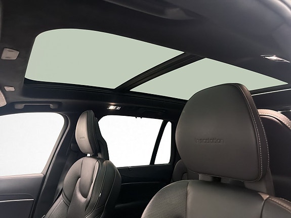 Volvo XC90 21 of 30