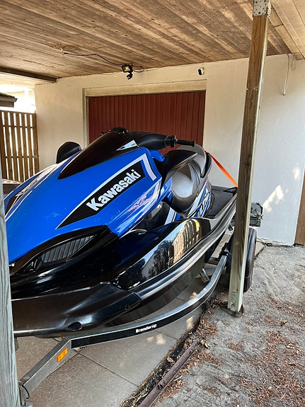 Kawasaki Ultra LX 2018 2 of 12