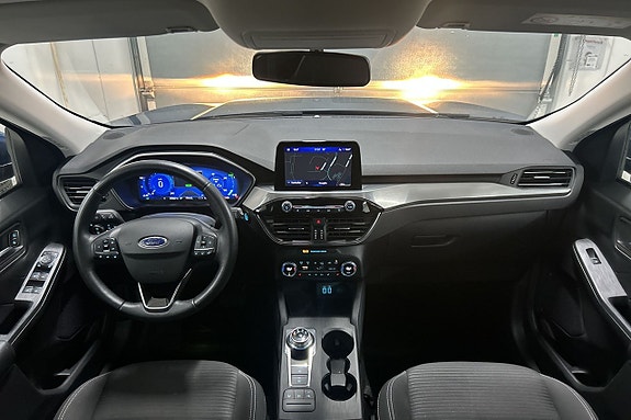 Ford Kuga 24 of 29