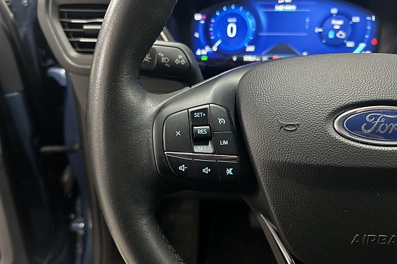 Ford Kuga 26 of 29