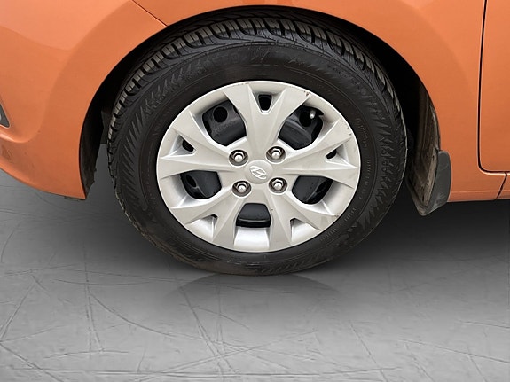Hyundai i10 23 of 26