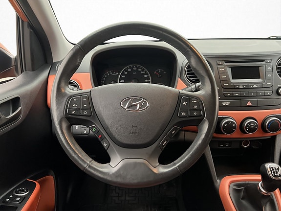 Hyundai i10 11 of 26