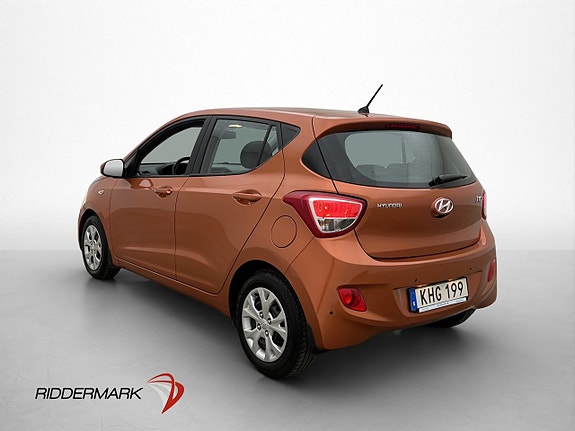 Hyundai i10 5 of 26