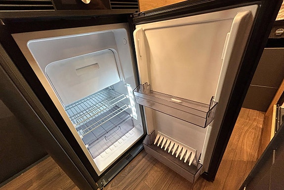 Knaus BOXLIFE 600 ME AUTOMAT ADAPTIV FARTHÅLLARE LÅNGBÄDDAR 18 of 30