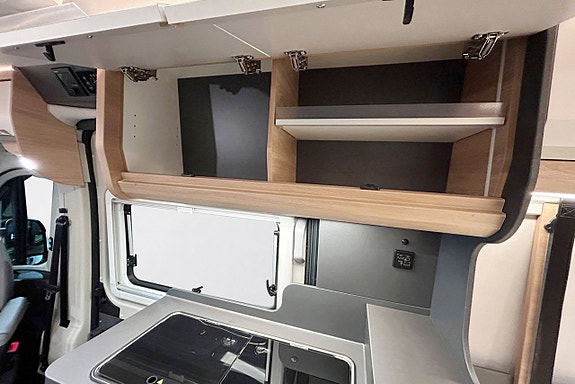 Knaus BOXLIFE 600 ME AUTOMAT ADAPTIV FARTHÅLLARE LÅNGBÄDDAR 21 of 30