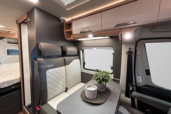 Knaus BOXLIFE 600 ME AUTOMAT ADAPTIV FARTHÅLLARE LÅNGBÄDDAR 9 of 30