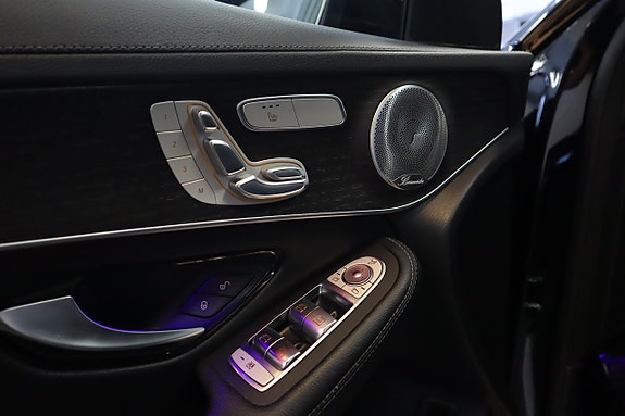 Mercedes-Benz GLC300 d 10 of 21